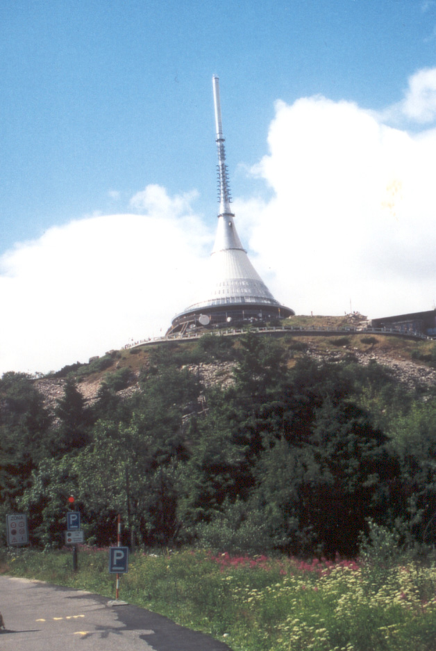 Das Hotel auf dem Jeschken